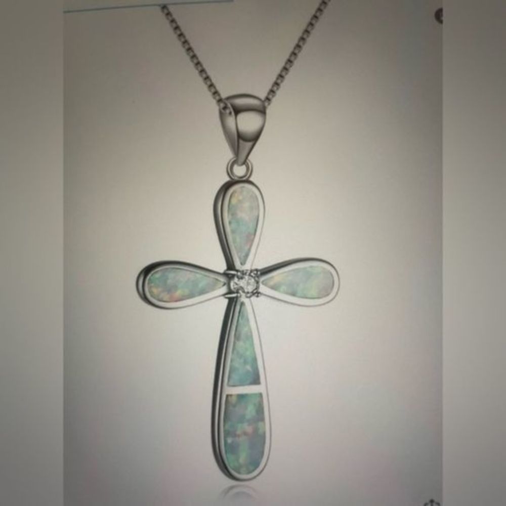White OPAL CROSS & SILVER CHAIN